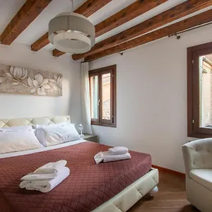 Ca Francesca , Venecia Italia