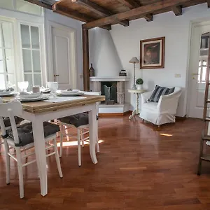 Cappellari 41 Je Wel O Affittacamere , Roma Italia